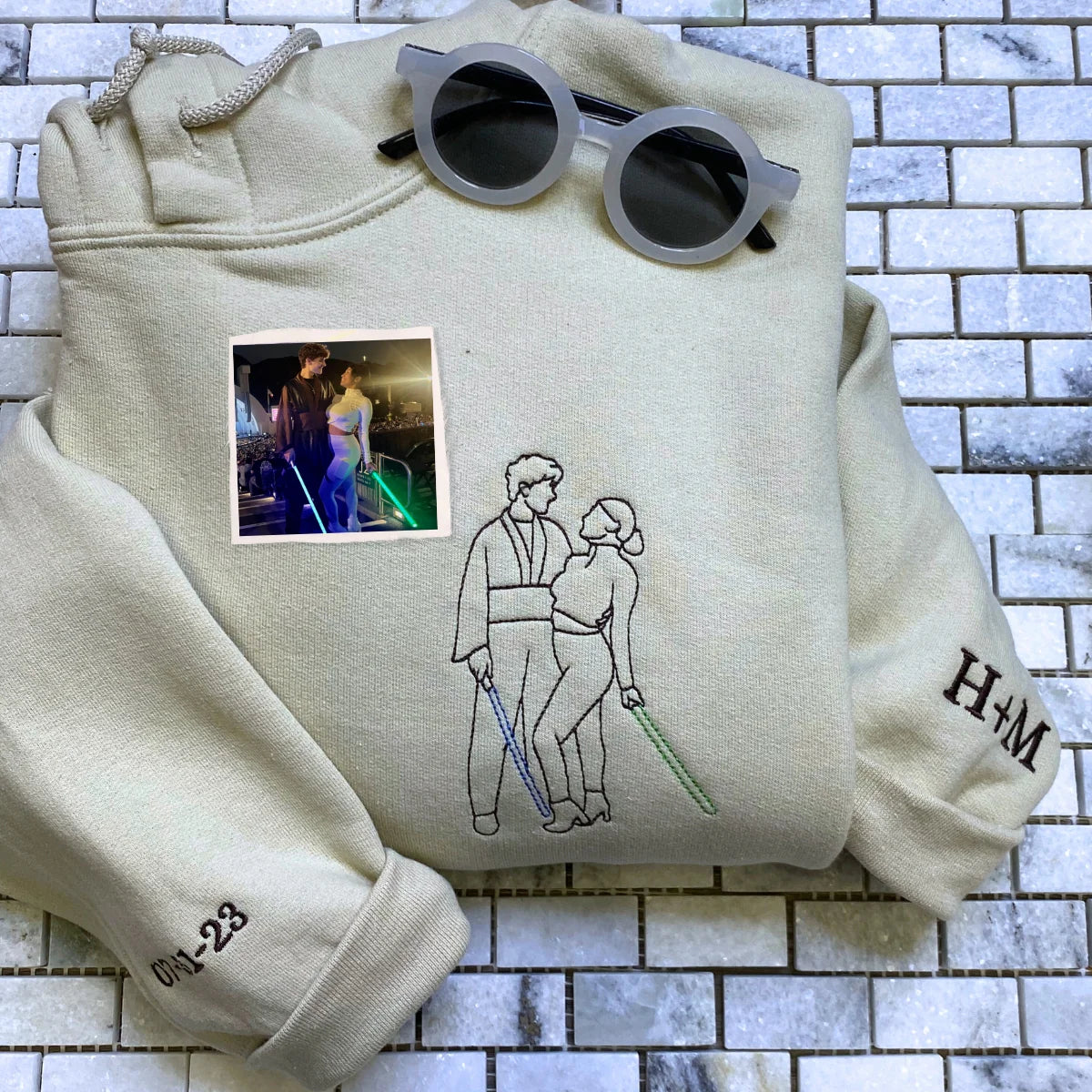 ア*ン様 Embroidered Outline Hooded Sweatshi Personalized Embroidered Pictures Hoodie Outline – Zaotify