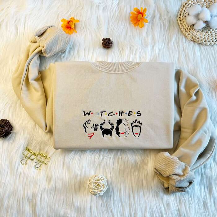 Vintage Embrodered Hocus Pocus Sweatshirt